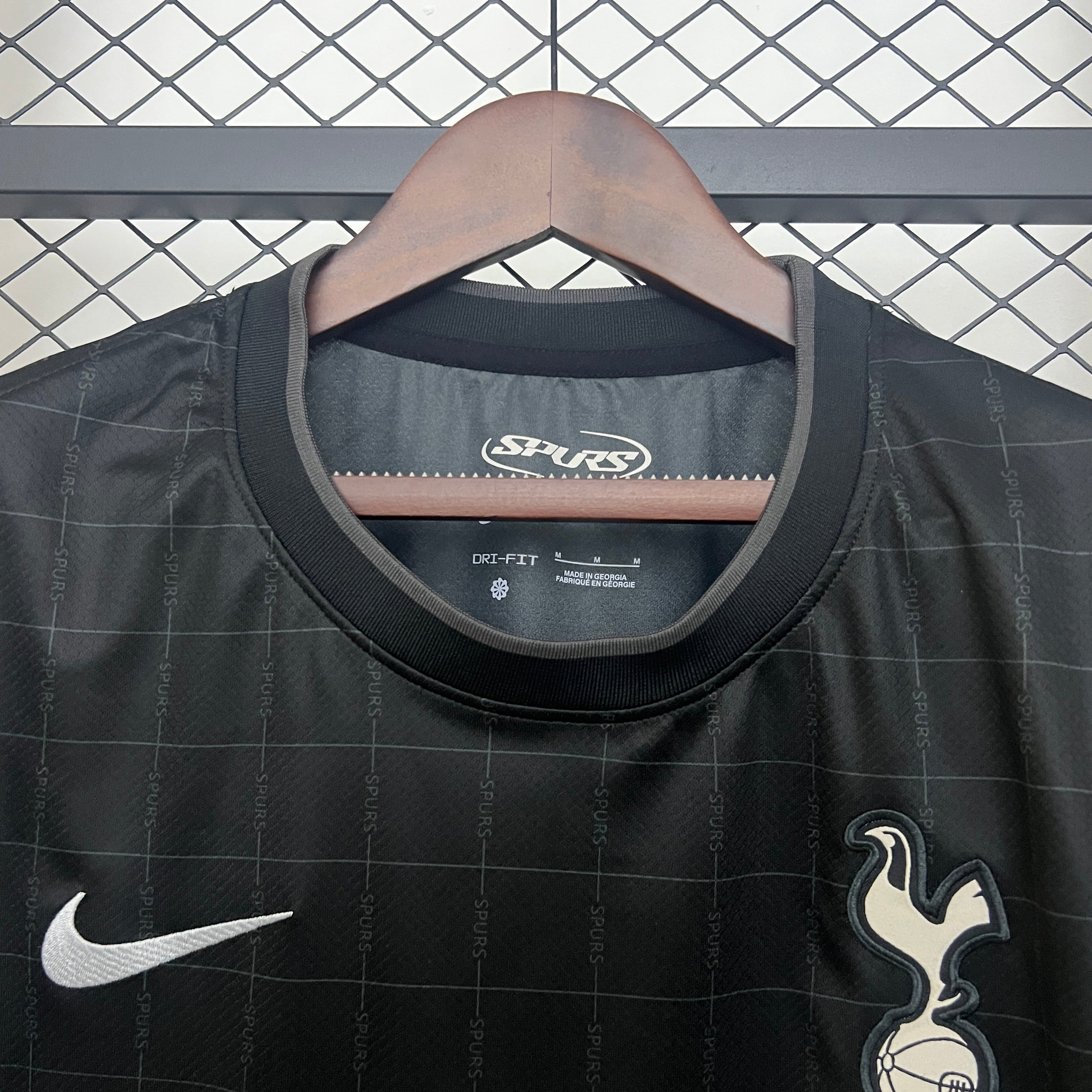 Tottenham Hotspur FC 2ª Equipación 2025-2026