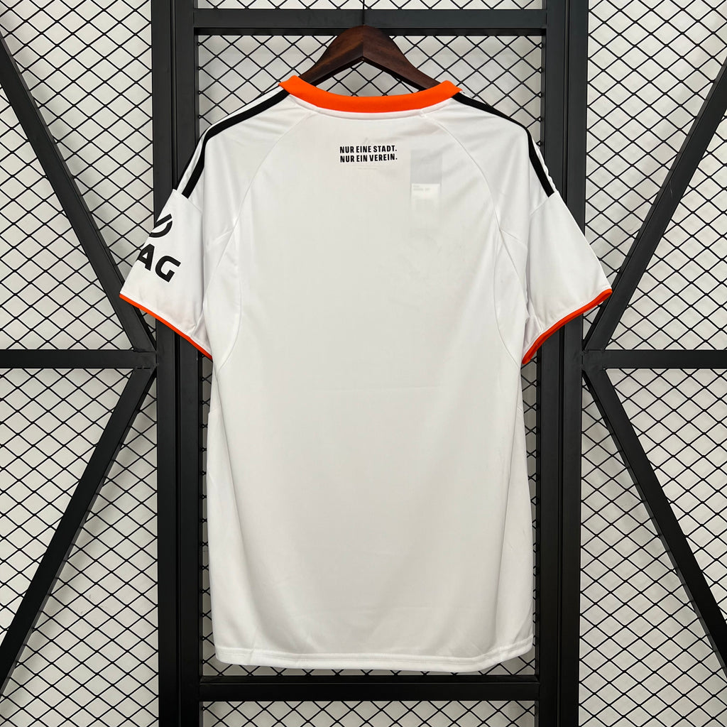 Frankfurt 2ª Equipación 2025-2026