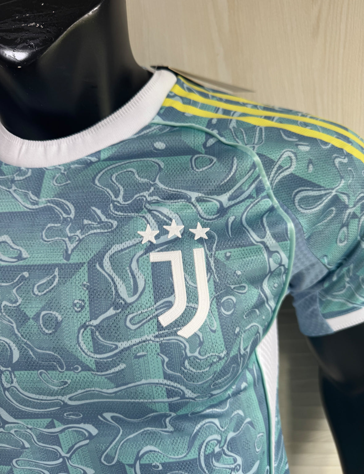 Juventus 2ª Equipación 2025-2026