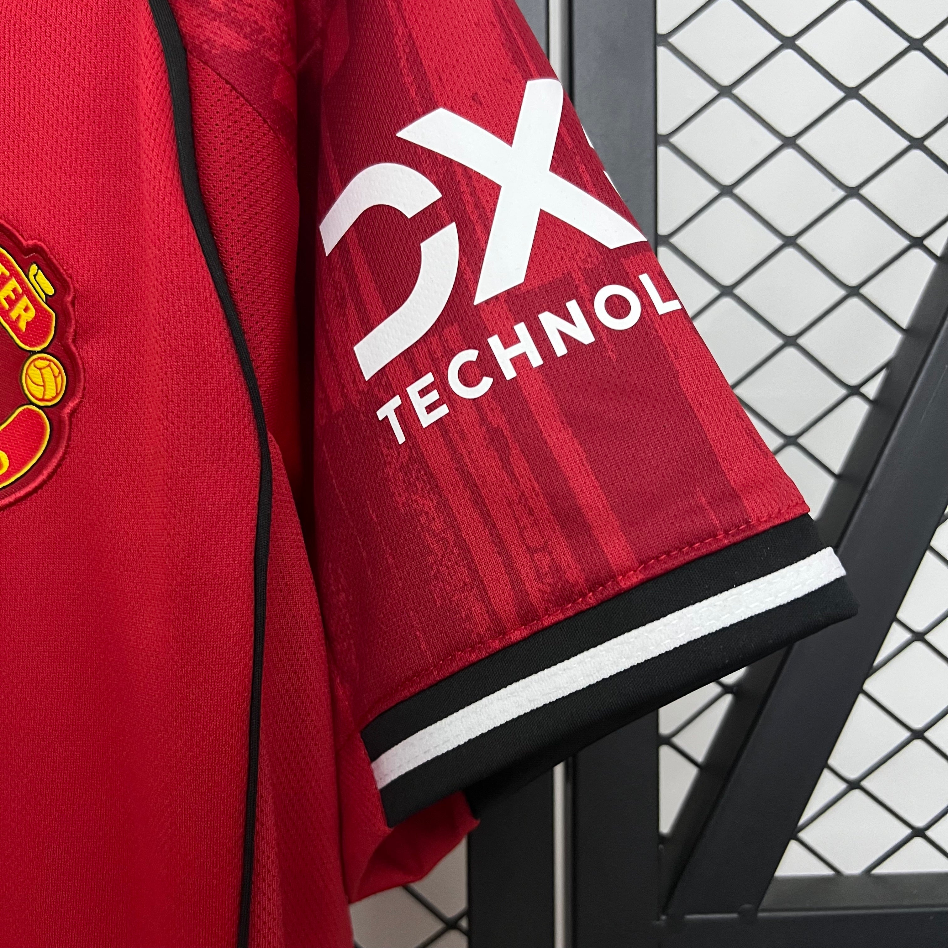 Manchester United 1ª Equipación 2025-2026
